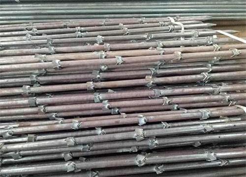 横山隧道钢花管